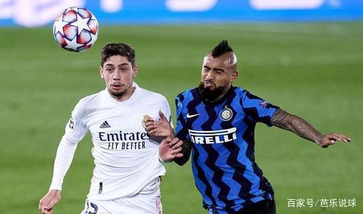 每体：阿根廷队在西班牙集训，球迷热情高涨只为一睹梅西风采