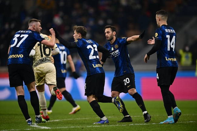 斯帕莱蒂：戴维和奥蓬达需要一些混蛋劲儿，他们必须保持自信