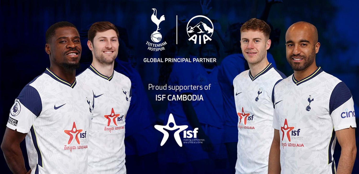 打满12分钟！怀特首节投篮10中5，得到12分2篮板2助攻