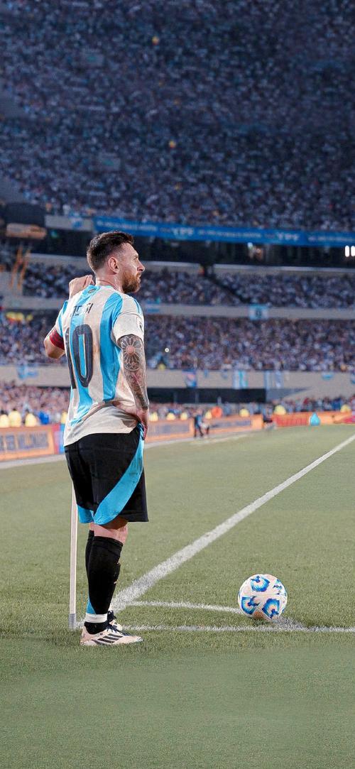 利物浦旧将博格：2001年是不可思议的，足总杯决赛欧文的速度惊人（利物浦名宿博格：2001年堪称奇迹，足总杯决赛欧文速度惊艳全场）