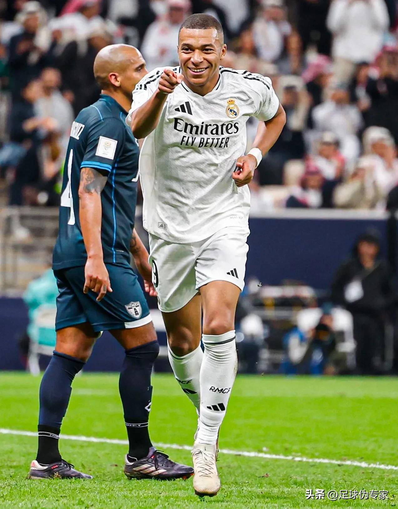 英超积分榜：利物浦连败后跌至第11，蓝军曼城分列二三位（英超榜单更新：利物浦连败滑至第11，切尔西、曼城分居二三位）