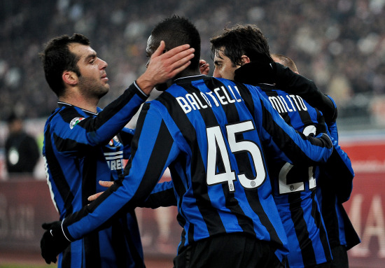 津媒：从伤势恢复进度看，巴顿和阿代米出战申花的前景不乐观