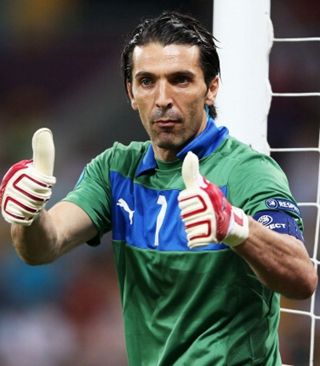 阿斯报预测巴萨vs毕包首发：霍安加西亚回归，亚马尔领衔三锋（《阿斯》预测巴萨对阵毕尔巴鄂首发：霍安-加西亚复出，亚马尔领衔锋线三人组）