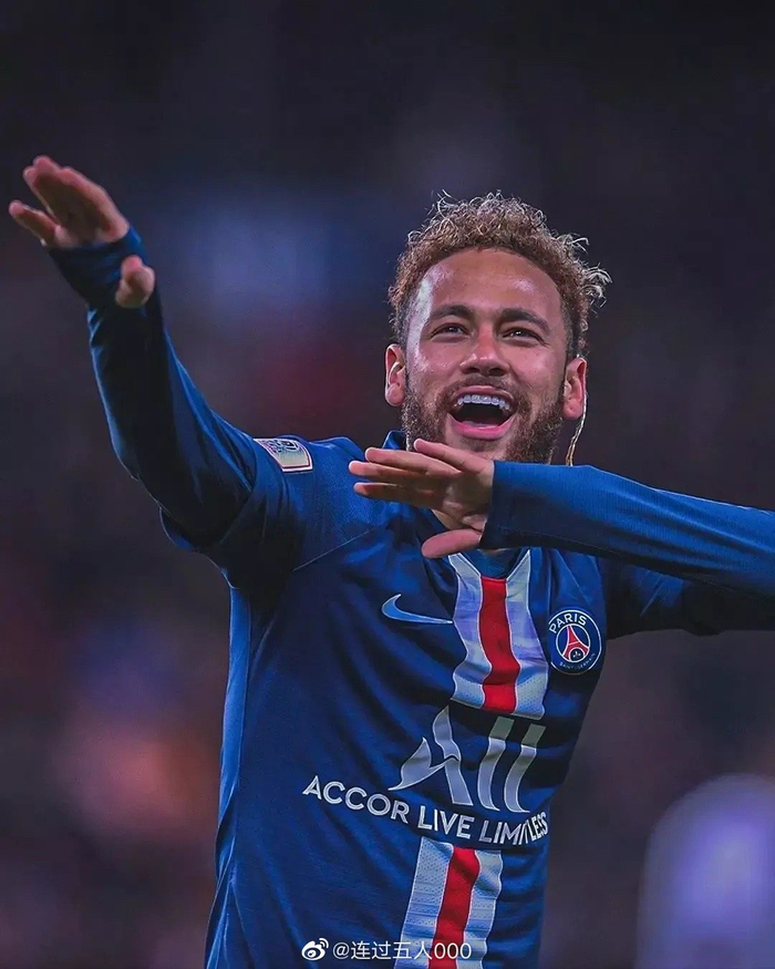 图片报：进一步调查显示阿德耶米并非误订武器，他知道买的啥