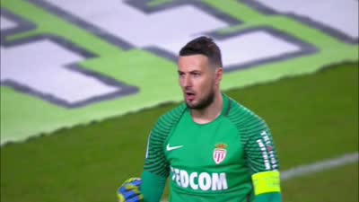 跟队：邓弗里斯很可能缺席米兰德比，奥古斯托做好顶替准备