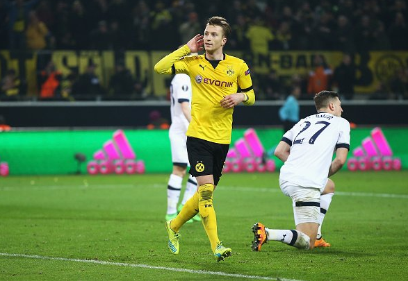 拜仁慕尼黑客场大胜沙尔克04