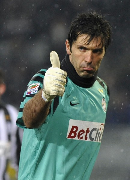 沪媒：波耶特从全北辞职后或重返中国，对执教中超持开放态度