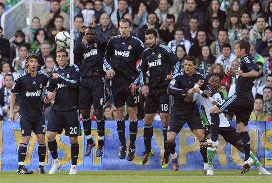 BLG官方：与辅助选手ON续约至2027年