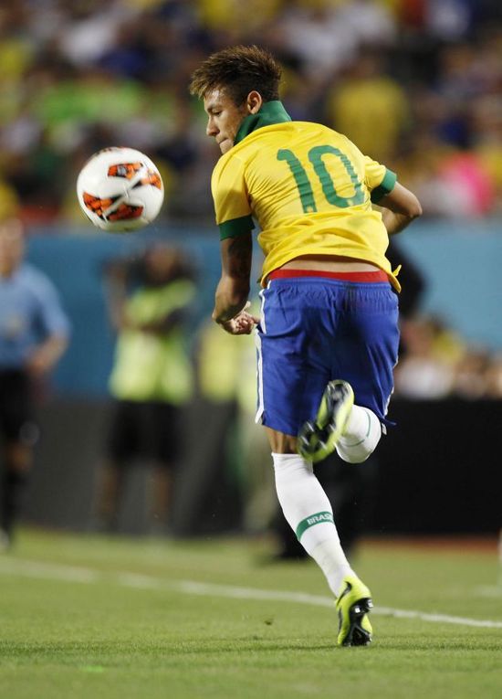 14场仅2球!阿斯：8000万先生舍什科未达预期，迟迟未能融入曼联（14场仅进2球！阿斯称8000万先生舍什科低于预期，融入曼联进展缓慢）