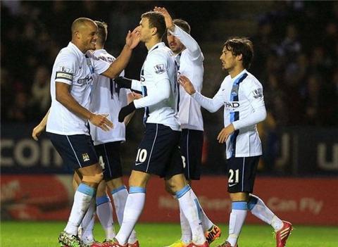 努诺：下半场我们掌控了比赛，甚至有机会从曼联主场带走三分