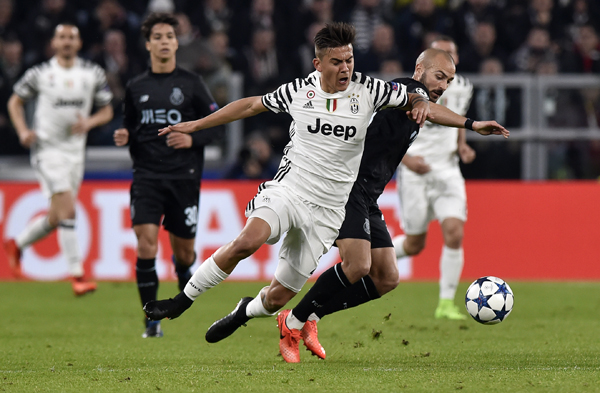 英媒：曼联考察加拉格尔时对巴里奥斯产生兴趣（英媒：曼联在考察加拉格尔期间也对巴里奥斯产生兴趣）