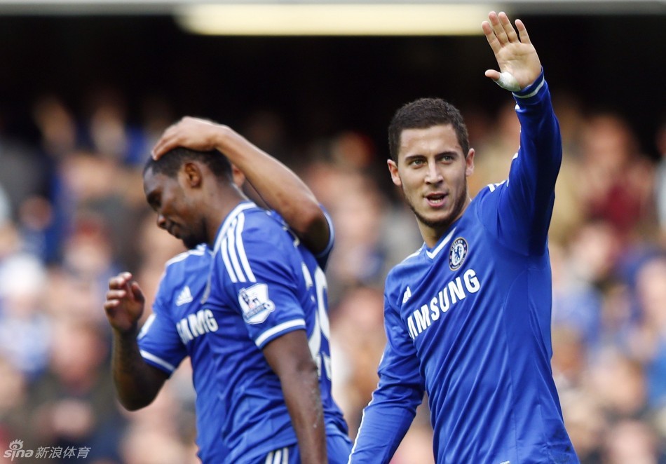 小花生退役后台痛哭！ruler赛后采访狂言：我们已经在选皮肤了